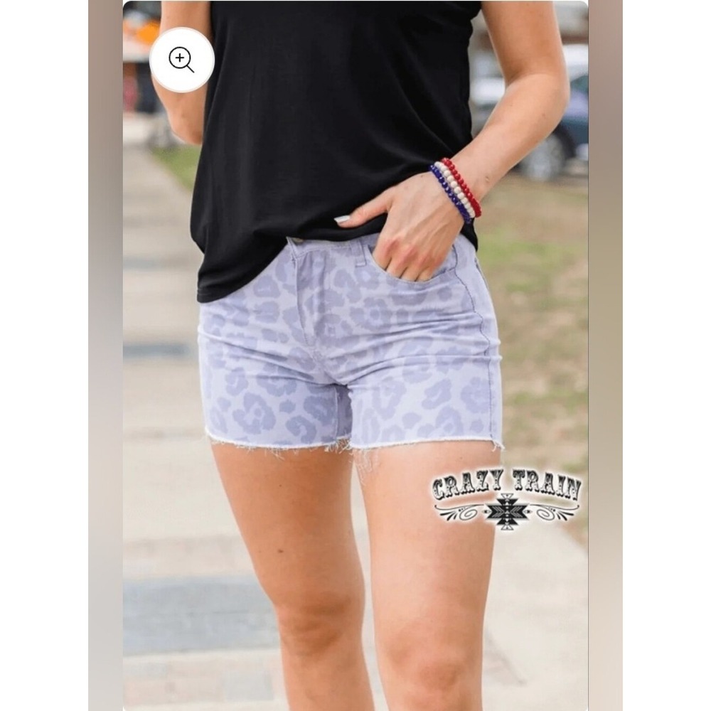 Crazy Train Women's Leopard shorts X small New with tag grey soft